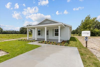 /international/us/407-5th-pl-chiefland-fl-110100049647/