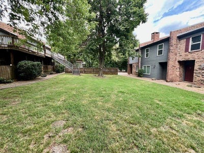 /international/us/280-s-hill-avenue-fayetteville-ar-110107719513/