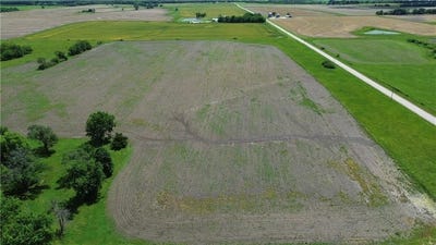 /international/us/36475-w-407th-street-lane-ks-110108678813/