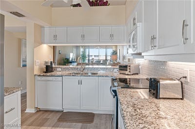 /international/us/19880-breckenridge-drive-unit-505-estero-fl-110096746513/