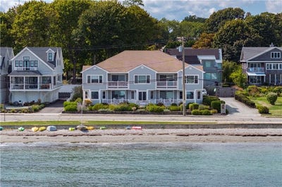 /international/us/73-conanicus-avenue-jamestown-ri-110102197618/