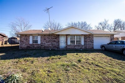 /international/us/1006-n-3rd-street-okemah-ok-110100200082/