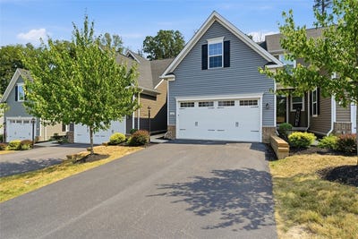 /international/us/162-providence-way-whitehall-pa-110109395957/