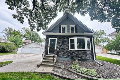 /international/us/817-n-13th-st-fort-dodge-ia-110108220089/