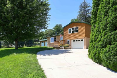 /international/us/1128-n-cody-road-le-claire-ia-110101149060/?lang=en