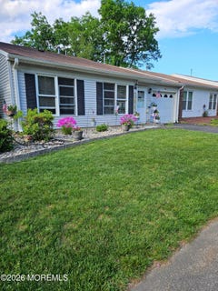 /international/us/233-cloverdale-drive-lakewood-nj-110106987090/