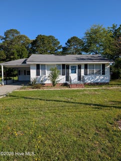 /international/us/2109-n-berkeley-boulevard-goldsboro-nc-110108538520/