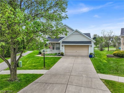 /international/us/10400-e-ravine-view-court-north-royalton-oh-110107721365/