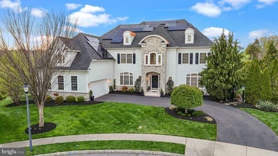 /international/us/929-putting-green-circle-harleysville-pa-110107712704/