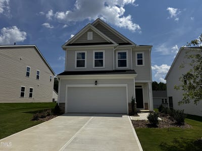 /international/us/545-morning-light-drive-angier-nc-110101393974/