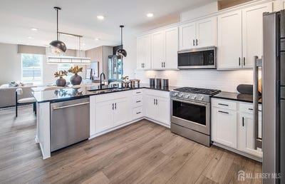 /international/us/1016-district-boulevard-east-brunswick-nj-110120135010/