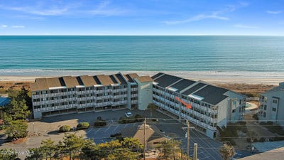 /international/us/2111-w-fort-macon-road-atlantic-beach-nc-110106011763/