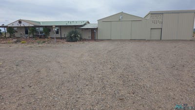/international/us/10890-marana-rd-se-deming-nm-110107536347/
