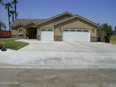 /international/us/504-benrus-avenue-corcoran-ca-110107572604/