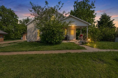 /international/us/810-ozark-street-cabool-mo-110107691647/