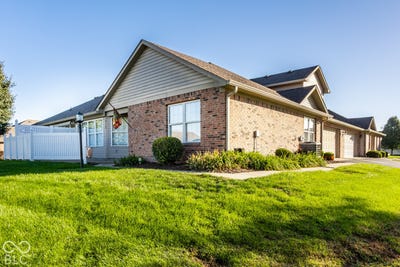 /international/us/6146-loggia-drive-indianapolis-in-110120462728/