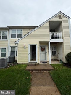 /international/us/35011-bennett-place-southampton-pa-110120155156/