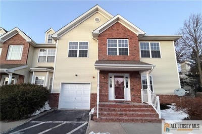/international/us/327-moonlight-drive-piscataway-nj-110105765300/