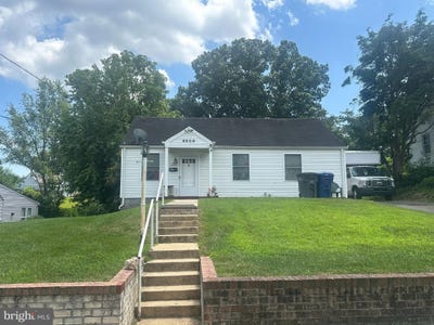 /international/us/6909-kenfig-drive-falls-church-va-110100845668/