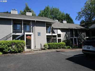 /international/us/86-kingsgate-rd-lakeoswego-or-110119552044/