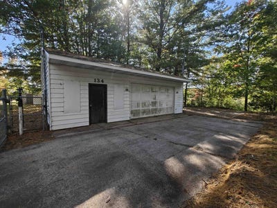 /international/us/134-1-oak-street-lake-mi-110120148844/