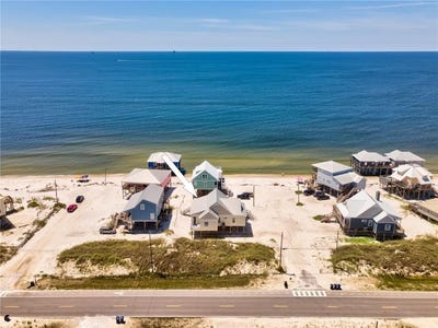 /international/us/106-serigny-court-dauphin-island-al-110106728056/