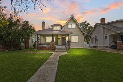 /international/us/247-moss-street-highland-park-mi-110120112587/