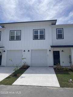 /international/us/247-townhome-lane-southern-pines-nc-110103288832/