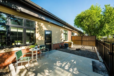 /international/us/1300-burton-street-sheridan-wy-110108606492/