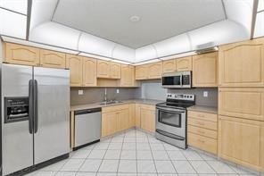 /international/us/4930-e-sabal-palm-boulevard-tamarac-fl-110106927724/