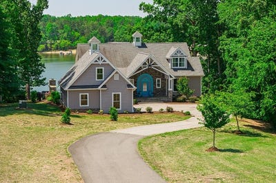 /international/us/174-lawsons-drive-clarksville-va-110108173830/