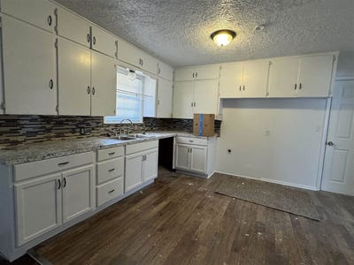 /international/us/14-nw-35th-st-lawton-ok-110101235480/