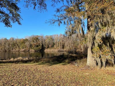 /international/us/159-rivers-run-waynesboro-ga-110101007967/?lang=zh-cn