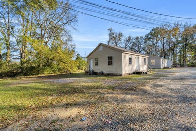 /international/us/74-104-tom-bayne-street-west-point-ms-110105951477/