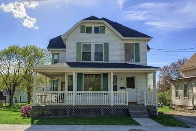 /international/us/34-emerald-st-winchendon-ma-110108230483/