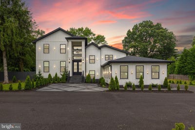 /international/us/4329-bridgeboro-road-moorestown-nj-110100871249/