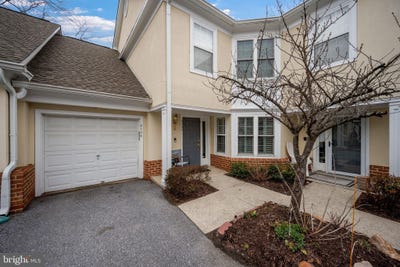 /international/us/9136-ruth-elder-lane-pikesville-md-110105023317/