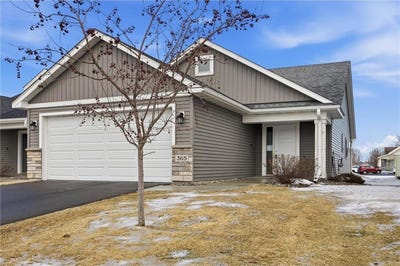 /international/us/365-karen-lane-big-lake-mn-110104927700/