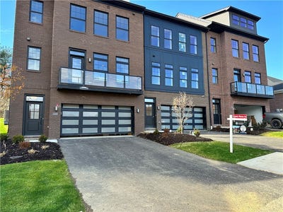 /international/us/406-magnolia-drive-venetia-pa-110109643323/