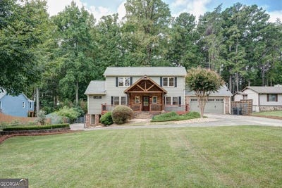 /international/us/6090-shadburn-ferry-road-buford-ga-110120456030/