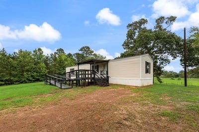 /international/us/7642-county-road-474-w-henderson-tx-110108498093/