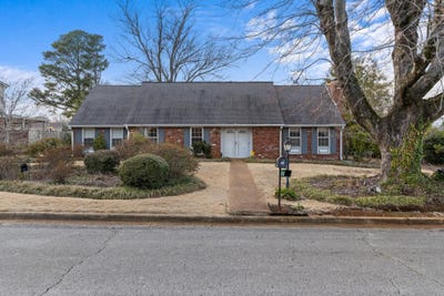 /international/us/1855-ford-st-florence-al-110104613539/