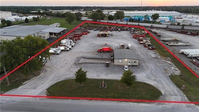 /international/us/3001-n-rotary-terrace-pittsburg-ks-110101817370/