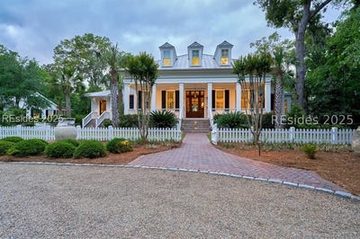 /international/us/407-old-palmetto-bluff-road-bluffton-sc-110099205939/?lang=es