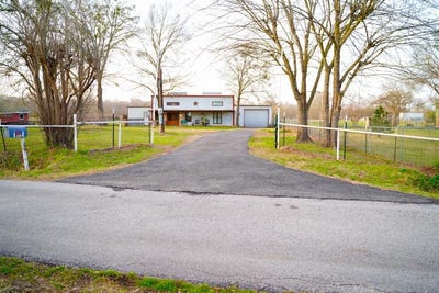 /international/us/6187-mockingbird-lane-murchison-tx-110099031838/
