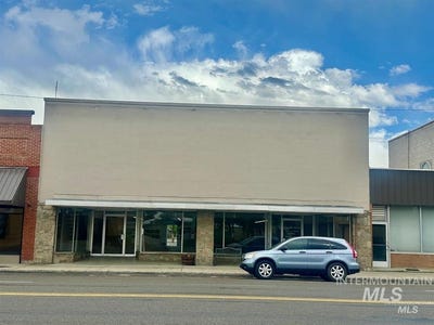 /international/us/430-main-st-gooding-id-110106735186/
