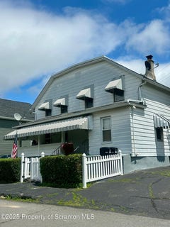 /international/us/1040-mark-avenue-dunmore-pa-110100101401/