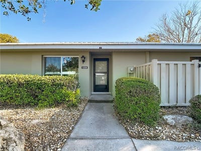 /international/us/11268-w-bayshore-drive-crystal-river-fl-110105917623/