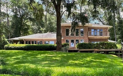 /international/us/966-nw-scenic-lake-drive-lake-city-fl-110093638649/