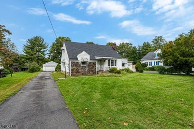 /international/us/81-hopewell-pennington-rd-hopewell-twp-nj-110110194660/